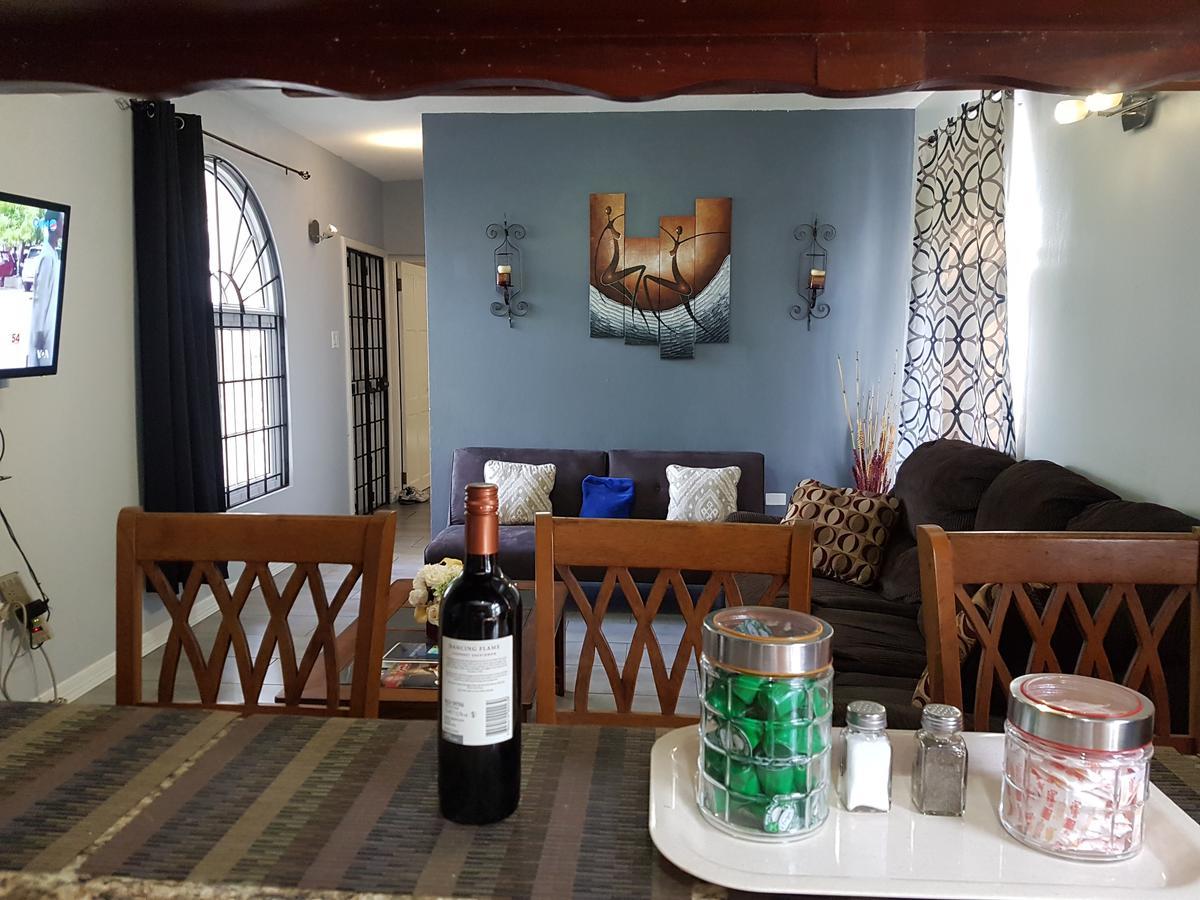 Skycastle Oasis Lejlighed Ocho Rios Eksteriør billede